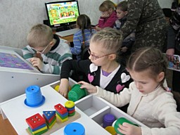 Створення соціально-психологічного центру підтримки і реабілітації дітей з вадами розвитку «Крок у майбутнє»